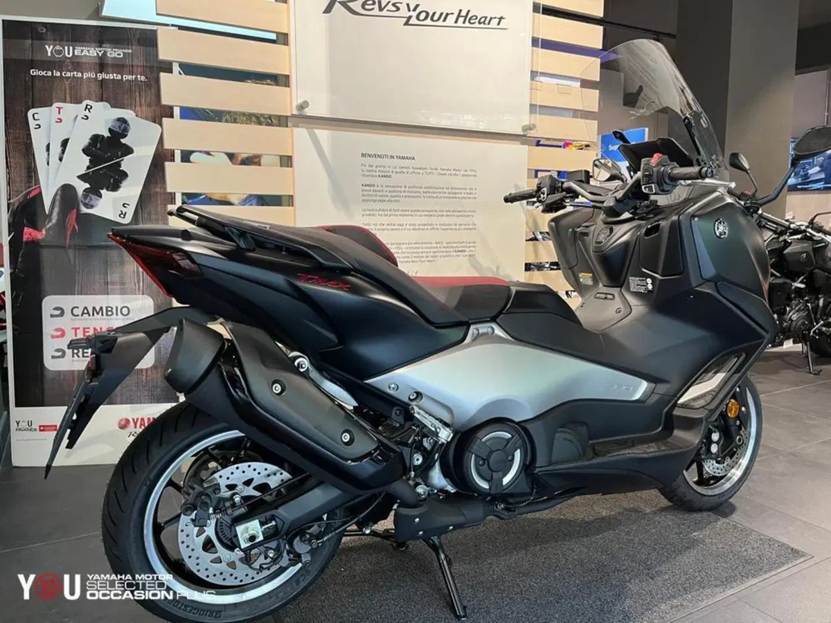 Yamaha T-Max 560 25th Anniversary (2026) (3)