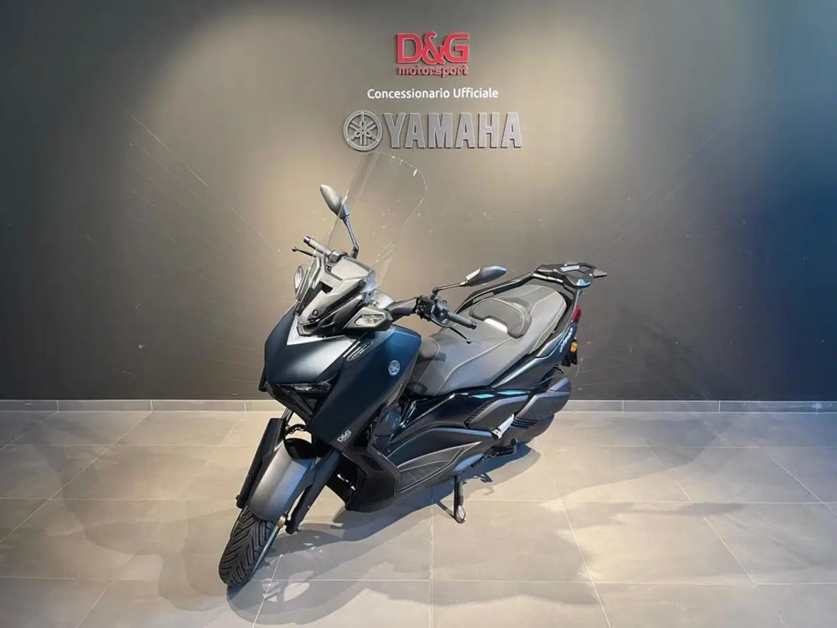 Yamaha X-Max 300 Tech Max (2021 - 24) (3)