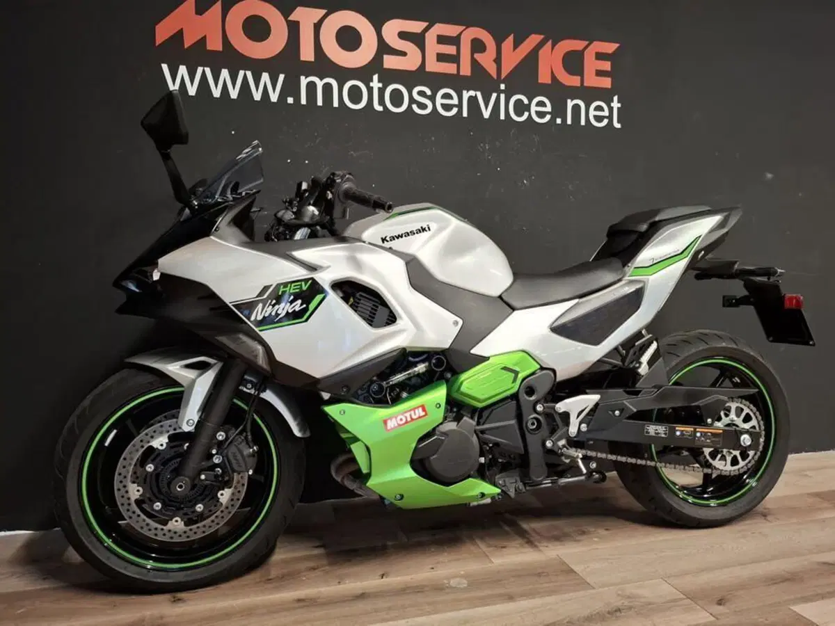 Kawasaki Ninja 7 Hybrid (2024 - 26) (2)