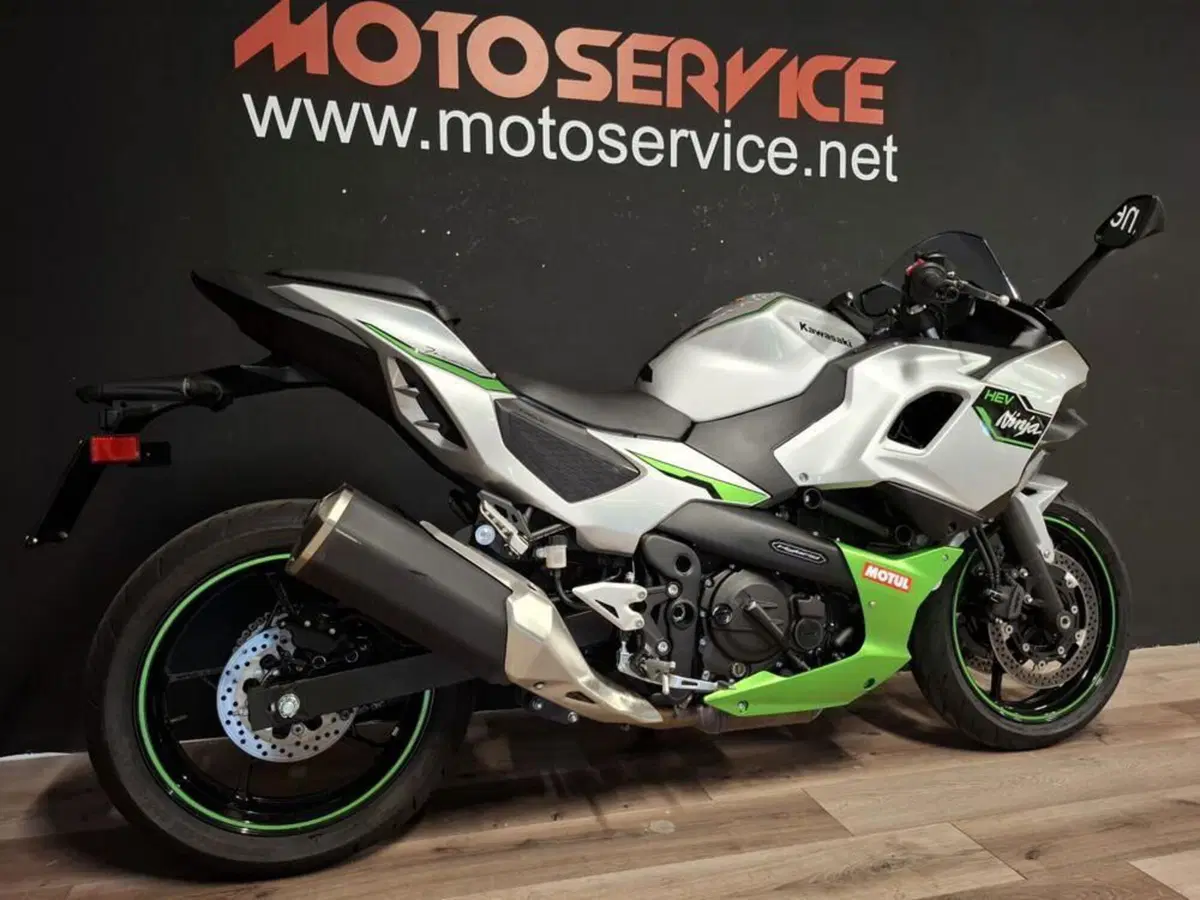 Kawasaki Ninja 7 Hybrid (2024 - 26) (6)