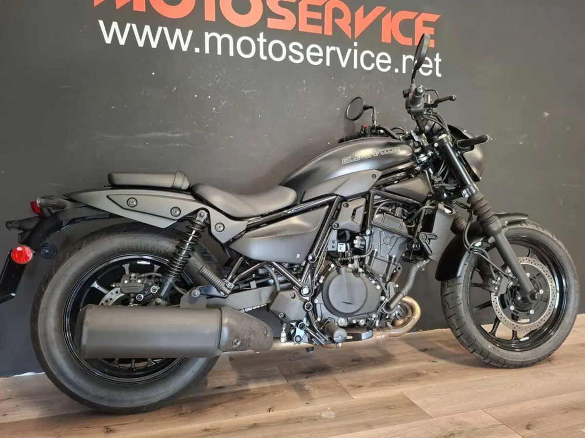 Kawasaki Eliminator 500 SE (2024 - 26) (5)