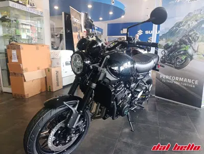 Kawasaki Z 900 RS (2026) nuova