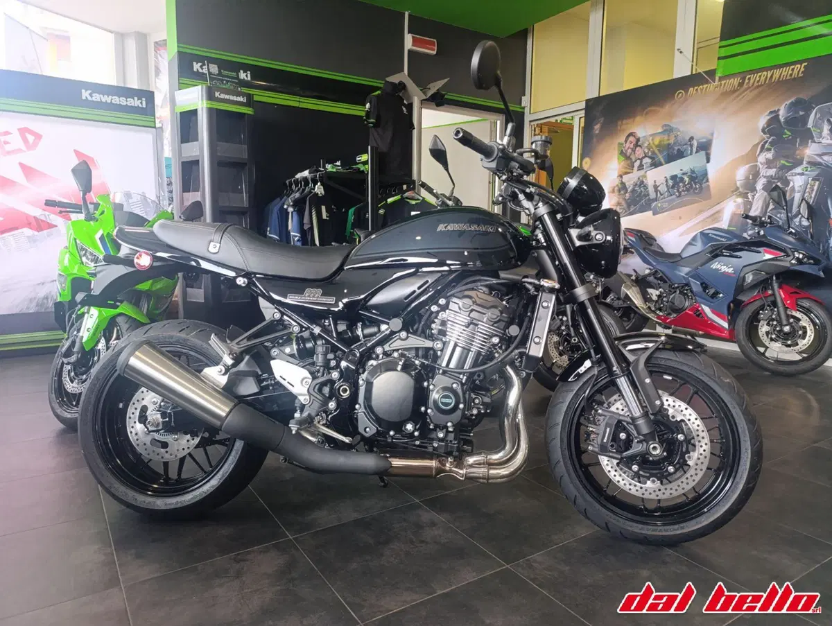 Kawasaki Z 900 RS (2026) (3)