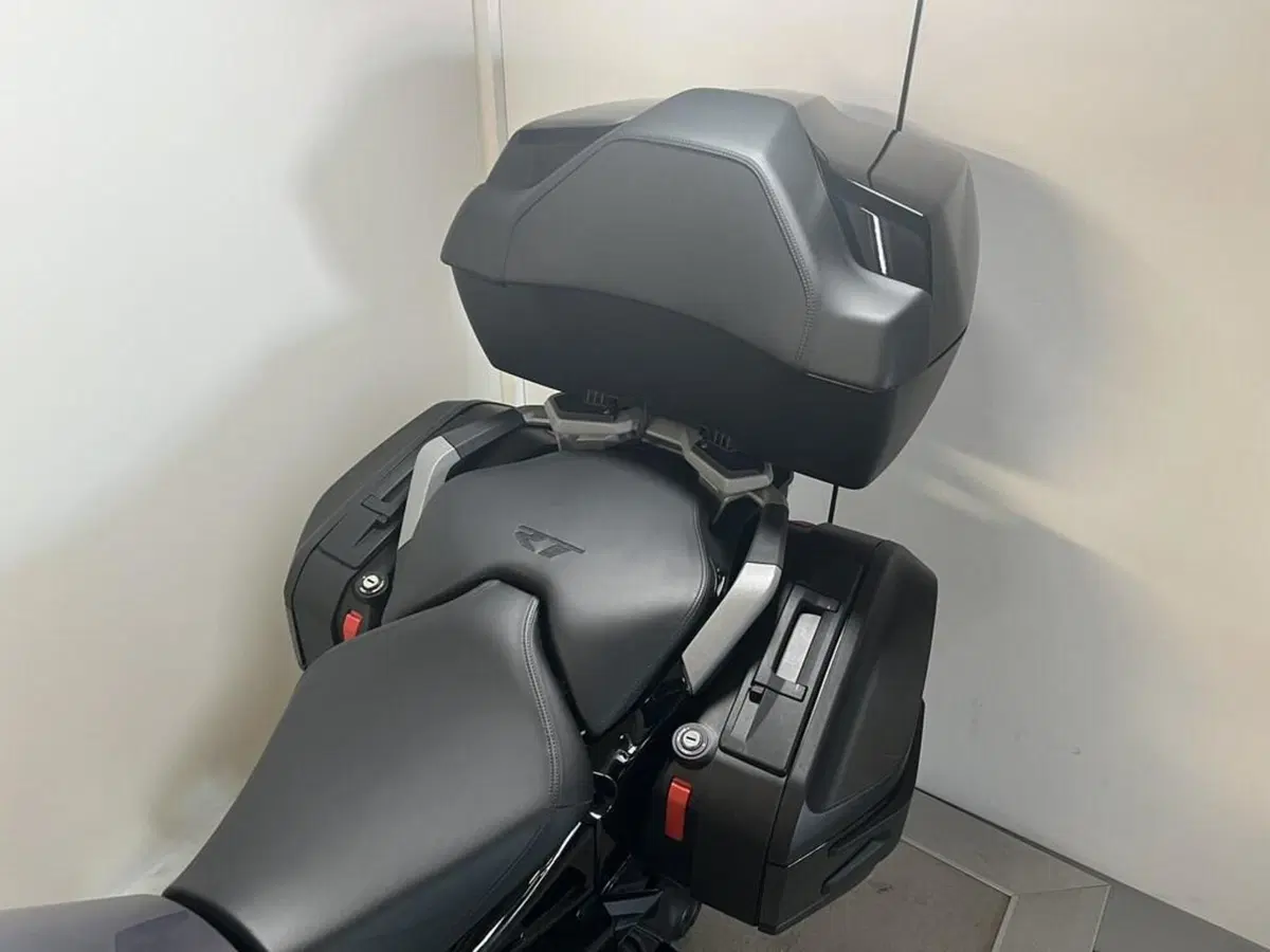 Bmw R 1300 RT (2026) (2)