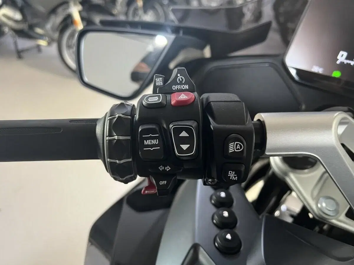 Bmw R 1300 RT (2026) (8)