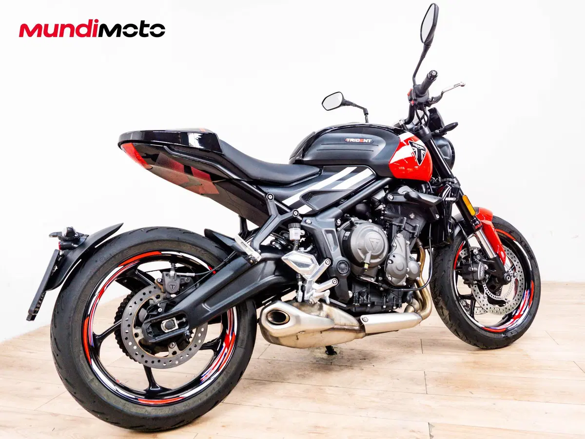 Triumph Trident 660 (2021 - 24) (3)