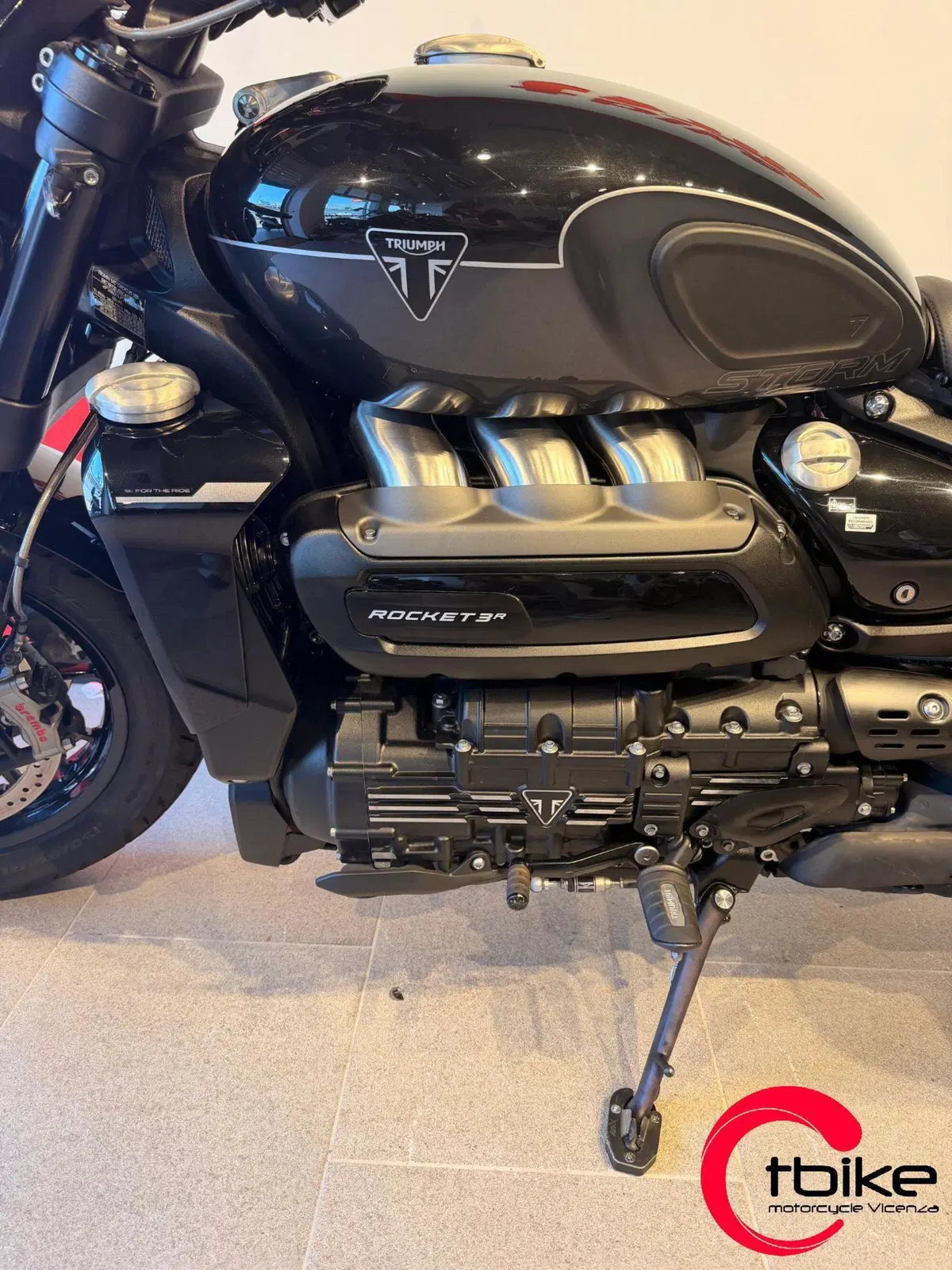 Triumph Rocket 3 Storm R (2024 - 26) (7)