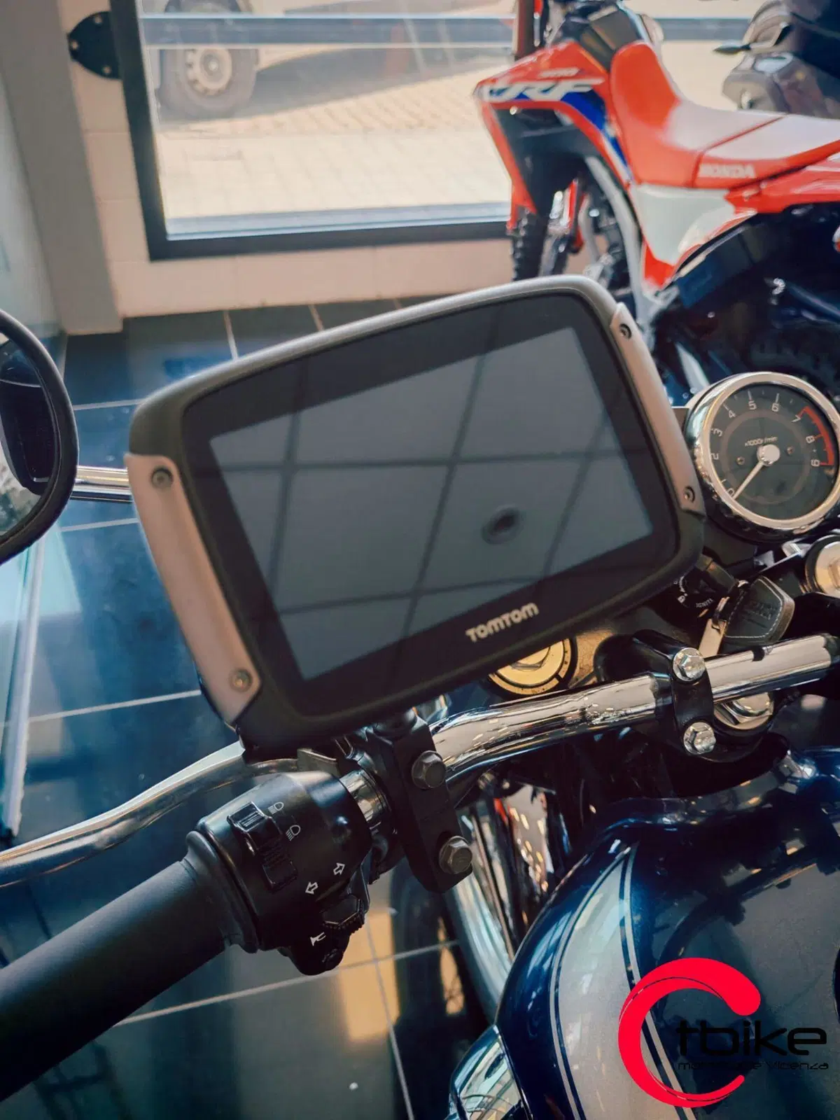 Kawasaki W 800 (2021 - 26) (2)
