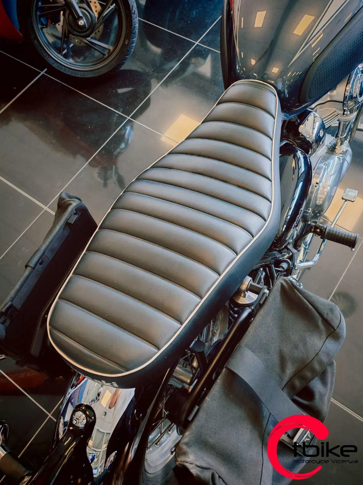 Kawasaki W 800 (2021 - 26) (4)