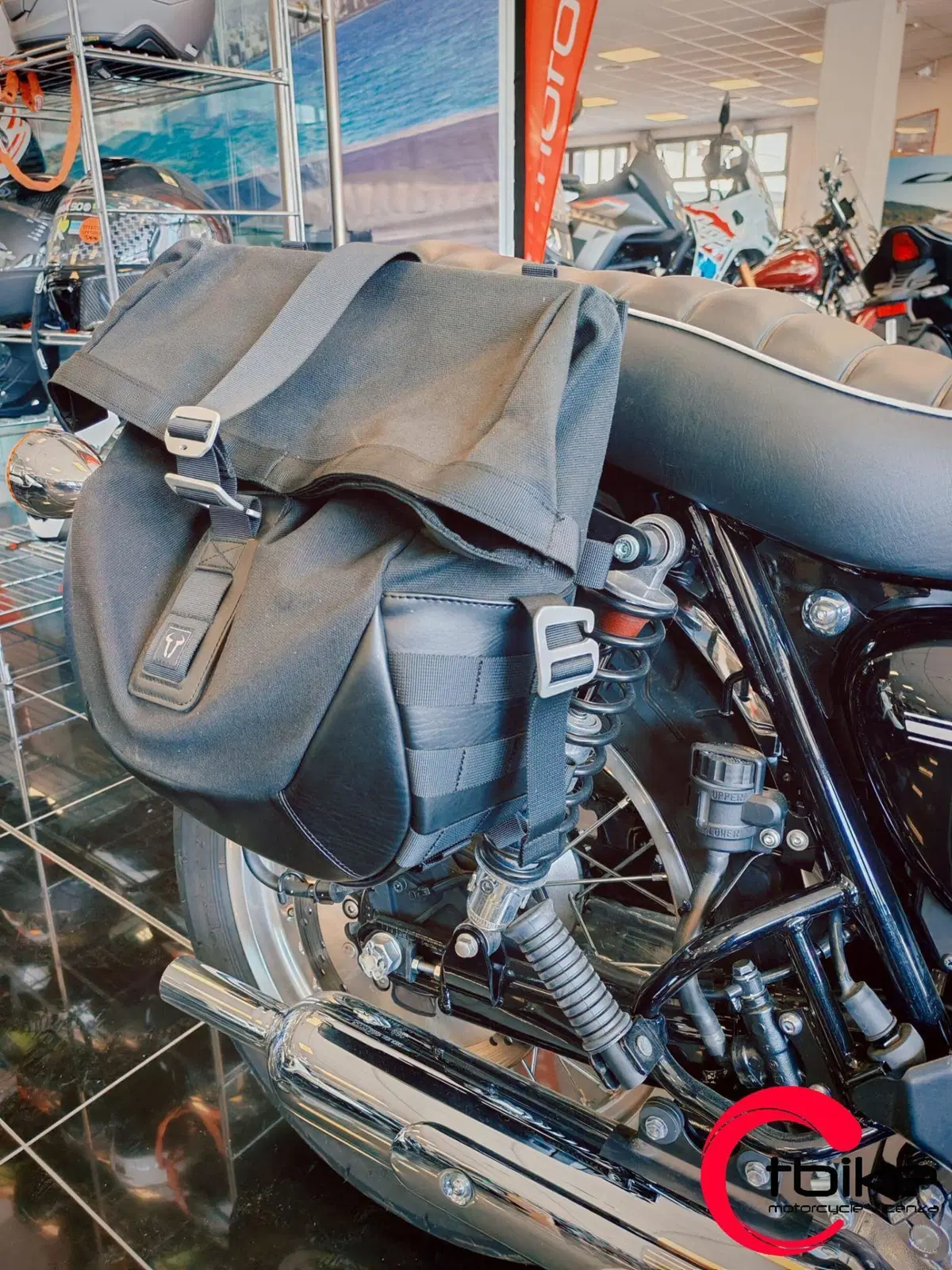 Kawasaki W 800 (2021 - 26) (9)