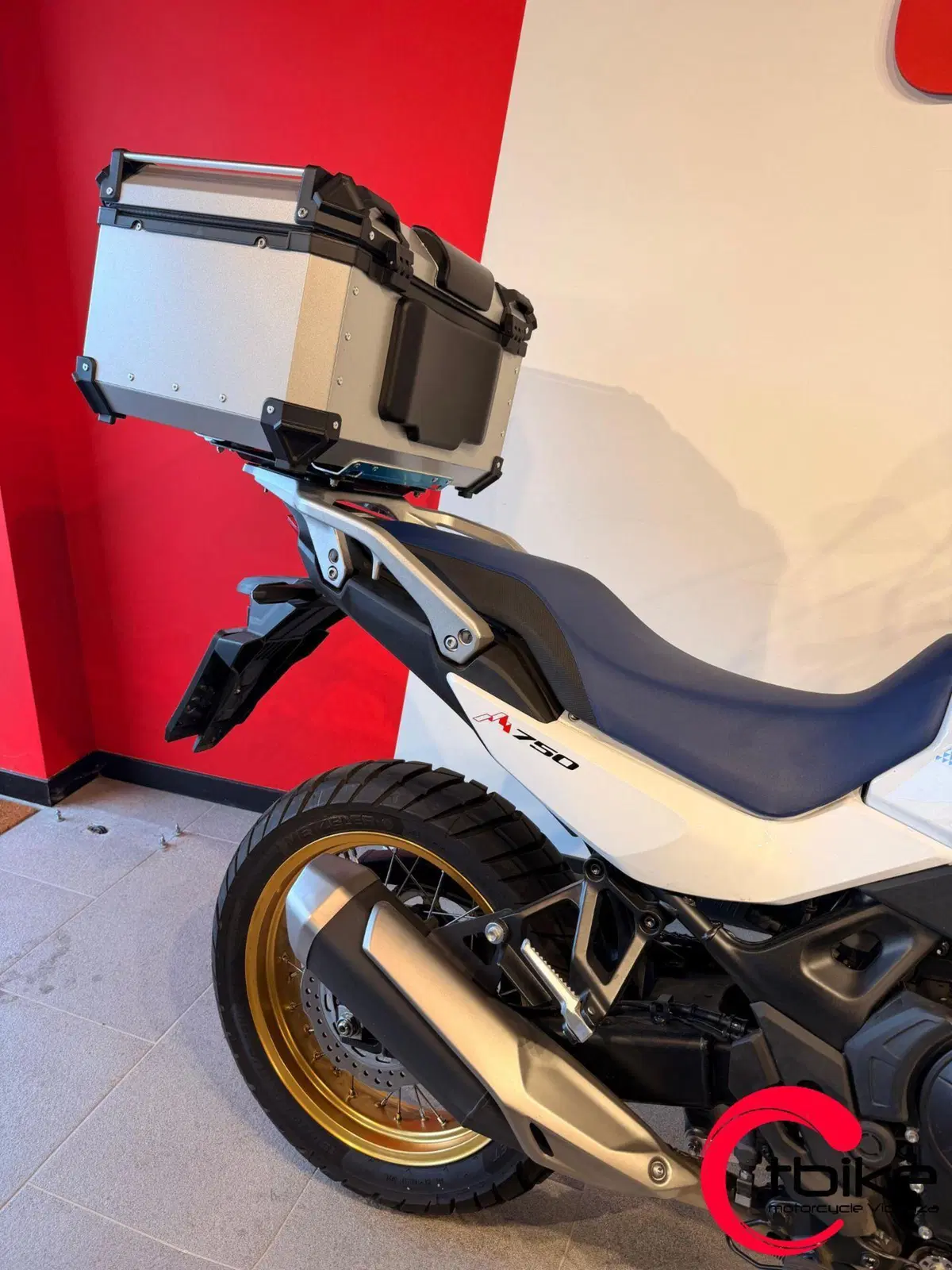 Honda Transalp XL750 (2025) (2)