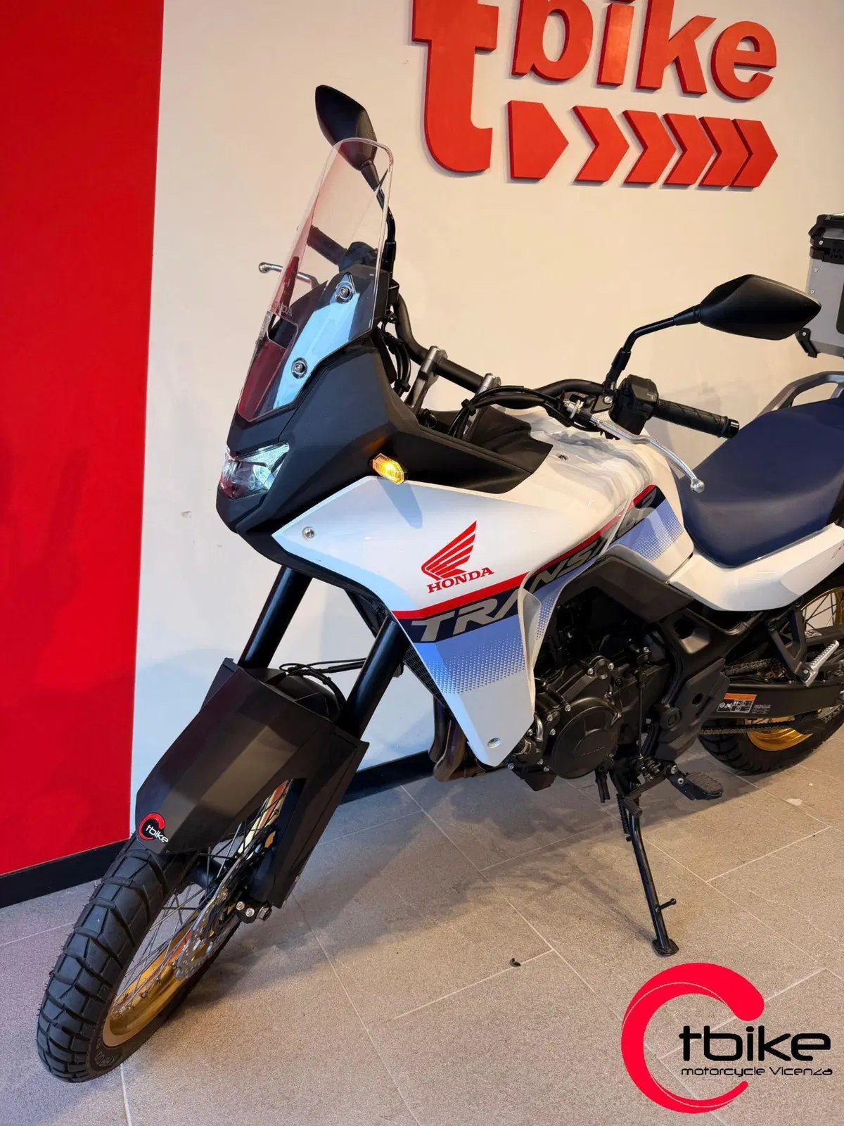 Honda Transalp XL750 (2025) (5)