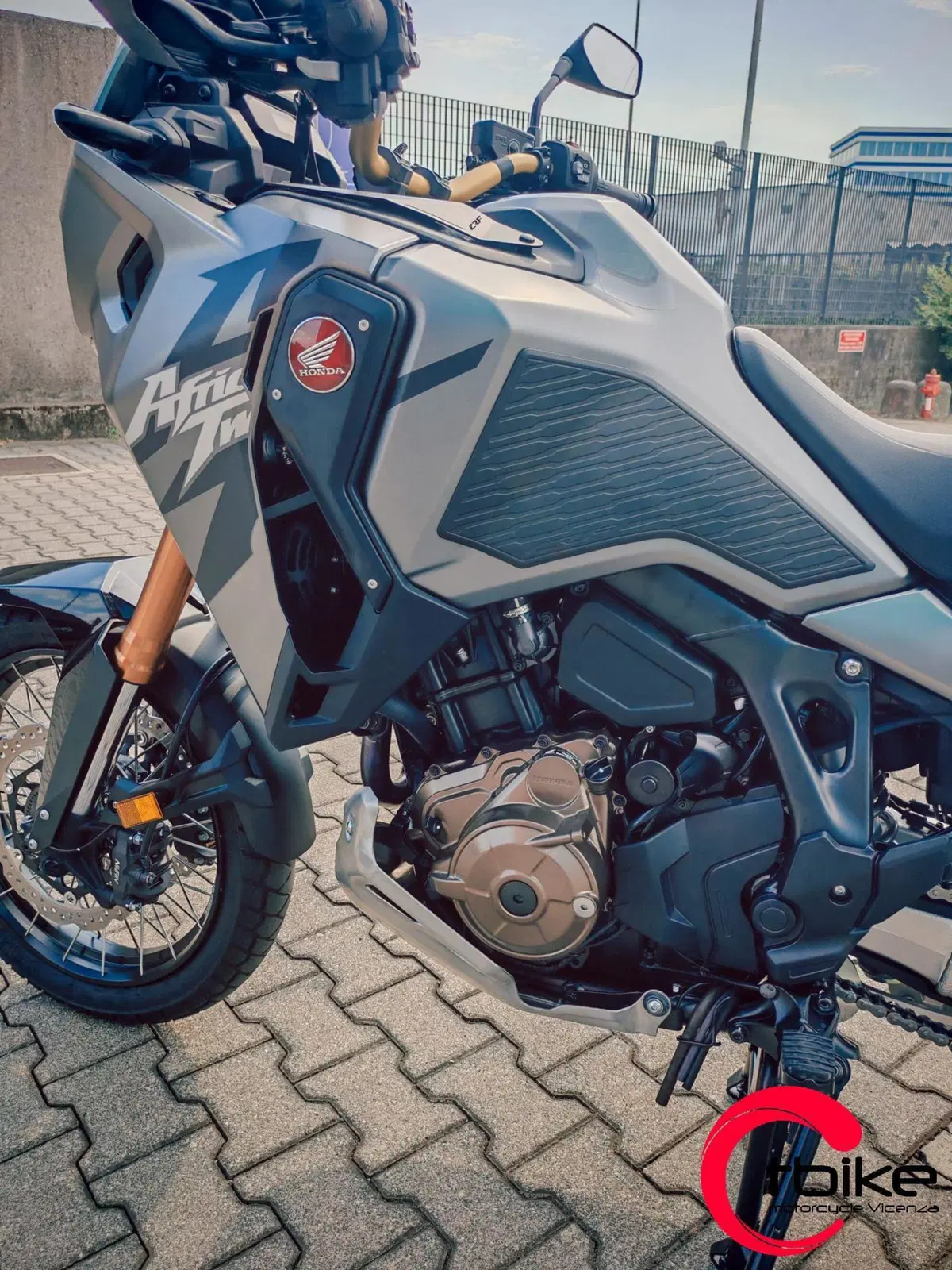Honda Africa Twin CRF 1100L Adventure Sports DCT (2024 - 26) (4)
