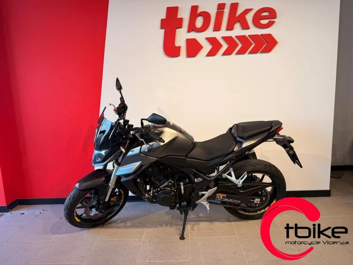 Honda CB 750 Hornet (2023 - 24) (5)