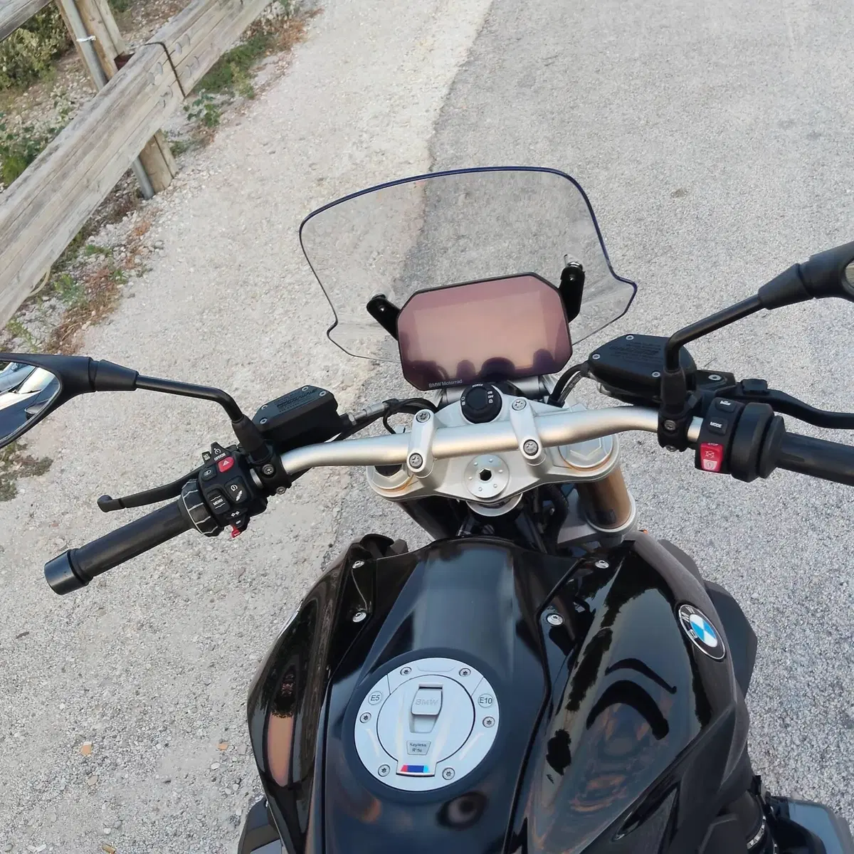 Bmw R 1250 R (2021 - 25) (4)