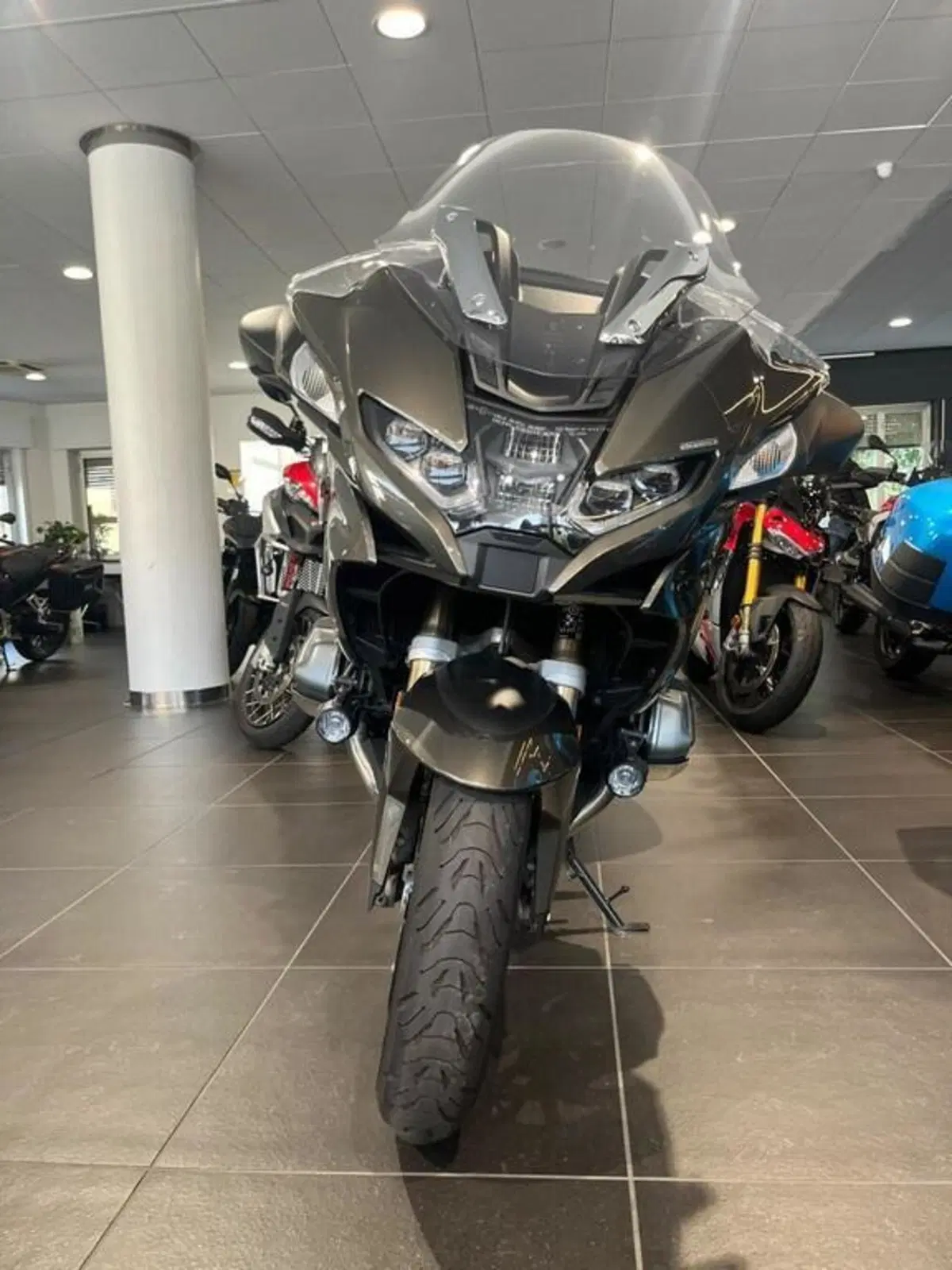 Bmw R 1250 RT (2021 - 25) (6)
