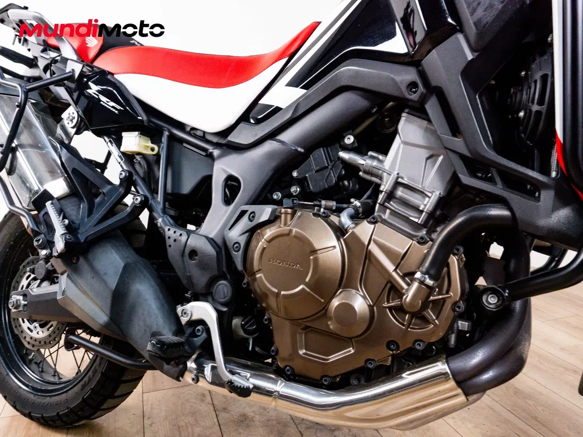 Honda Africa Twin CRF 1000L (2016 - 17) (5)