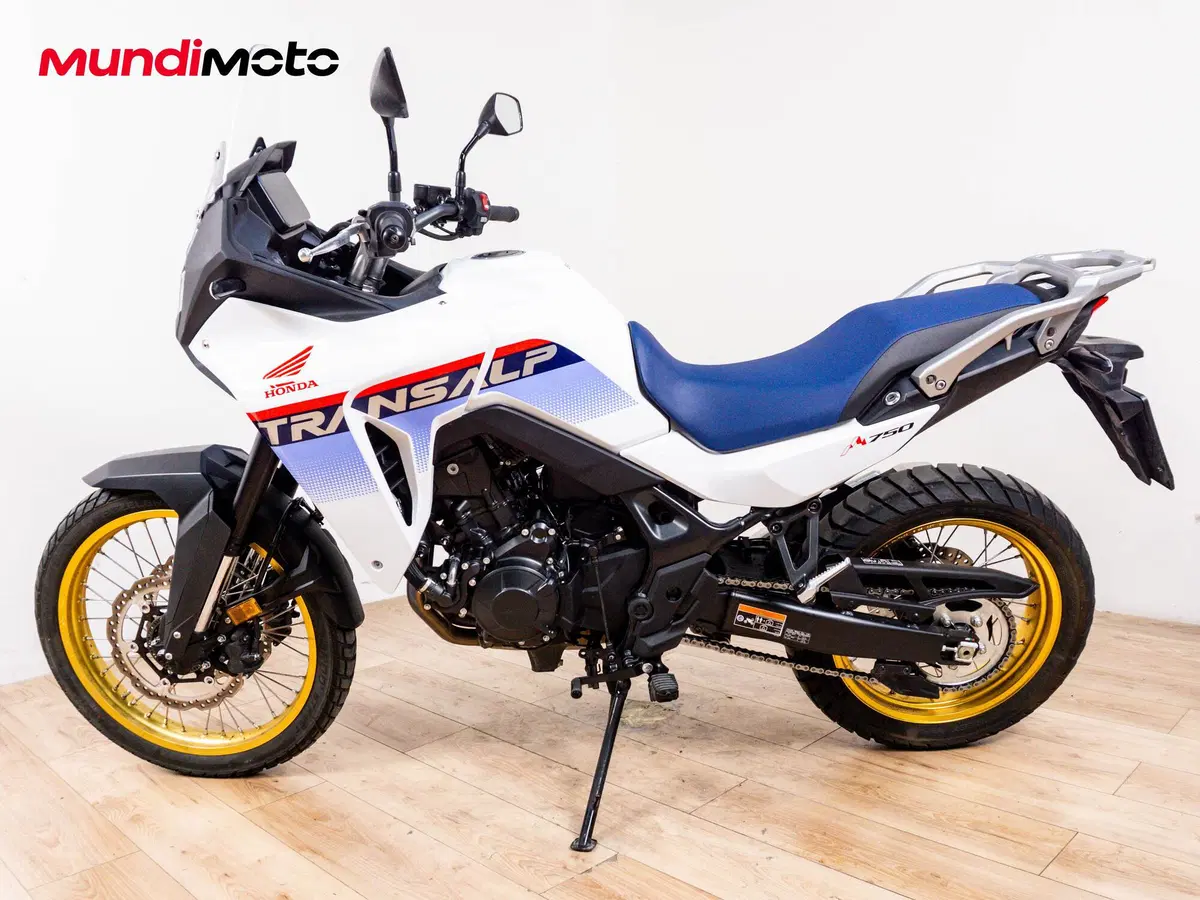 Honda Transalp XL750 (2026) (6)
