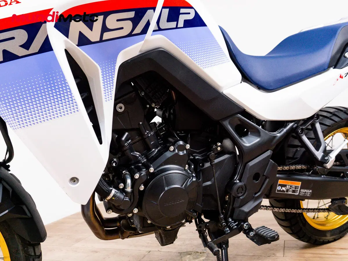 Honda Transalp XL750 (2026) (9)