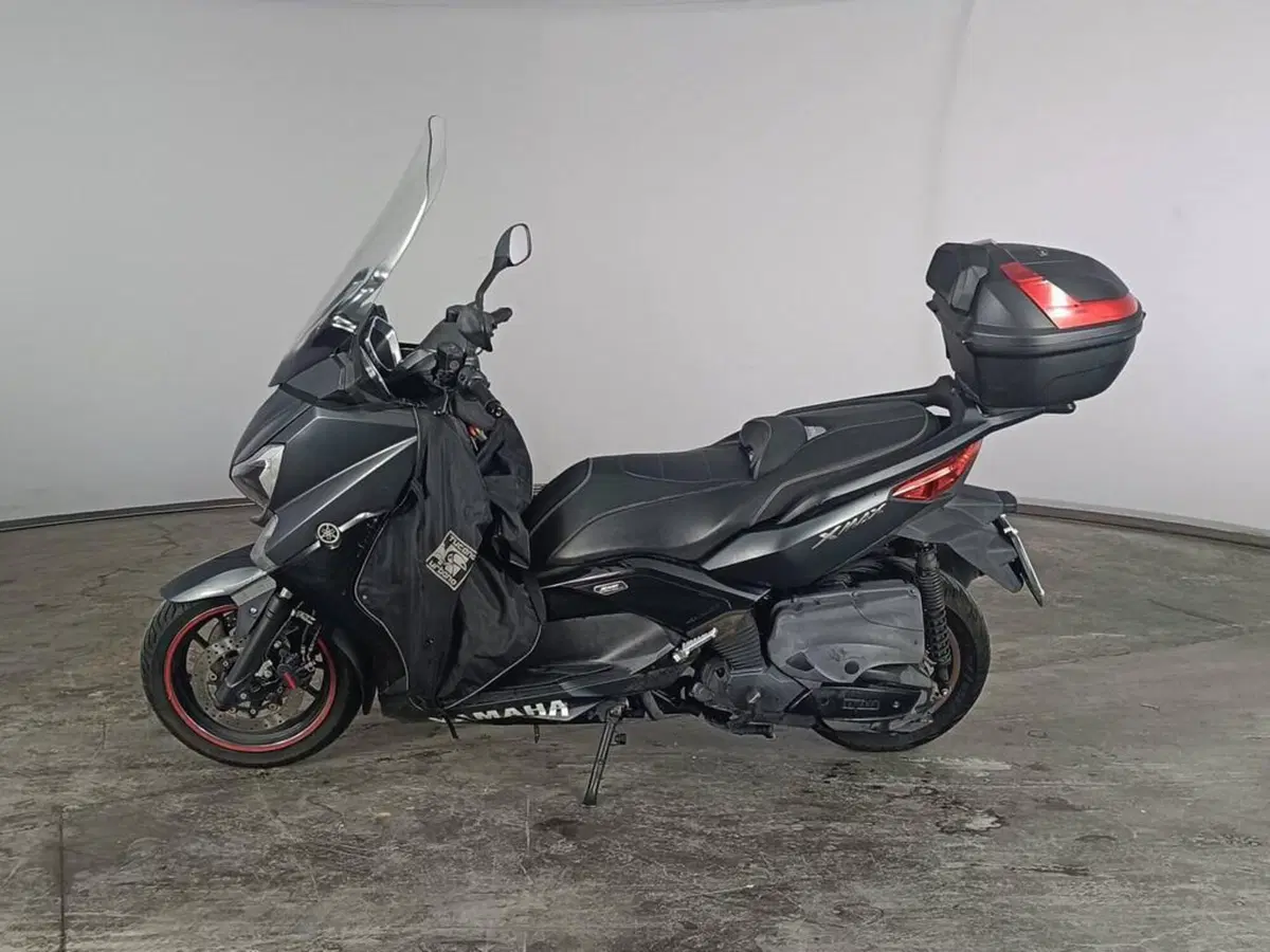 Yamaha X-Max 400 (2013 - 16) (5)