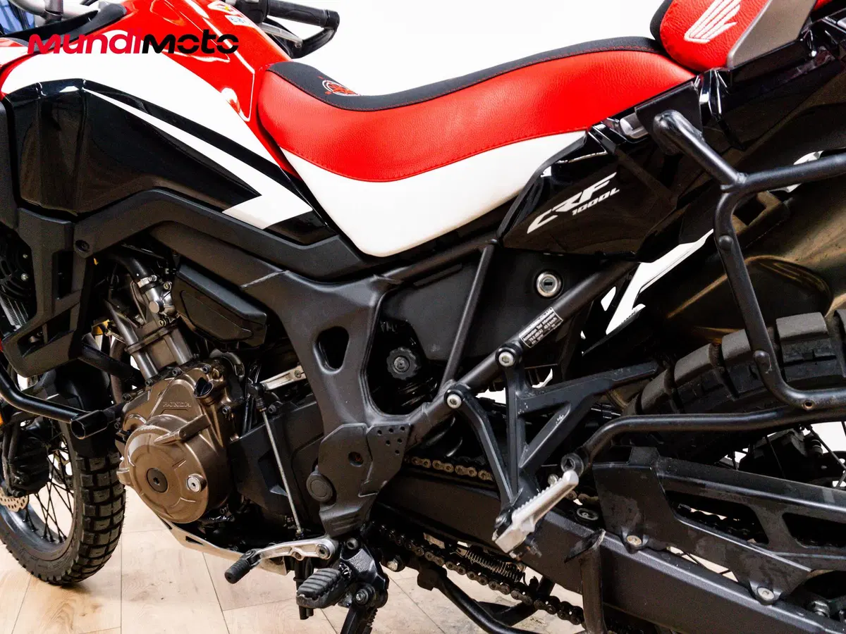 Honda Africa Twin CRF 1000L (2016 - 17) (10)