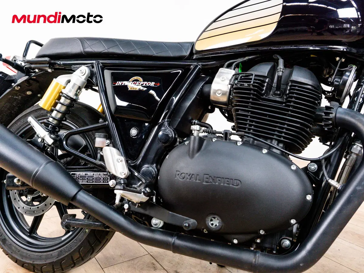 Royal Enfield Interceptor 650 (2021 - 26) (5)