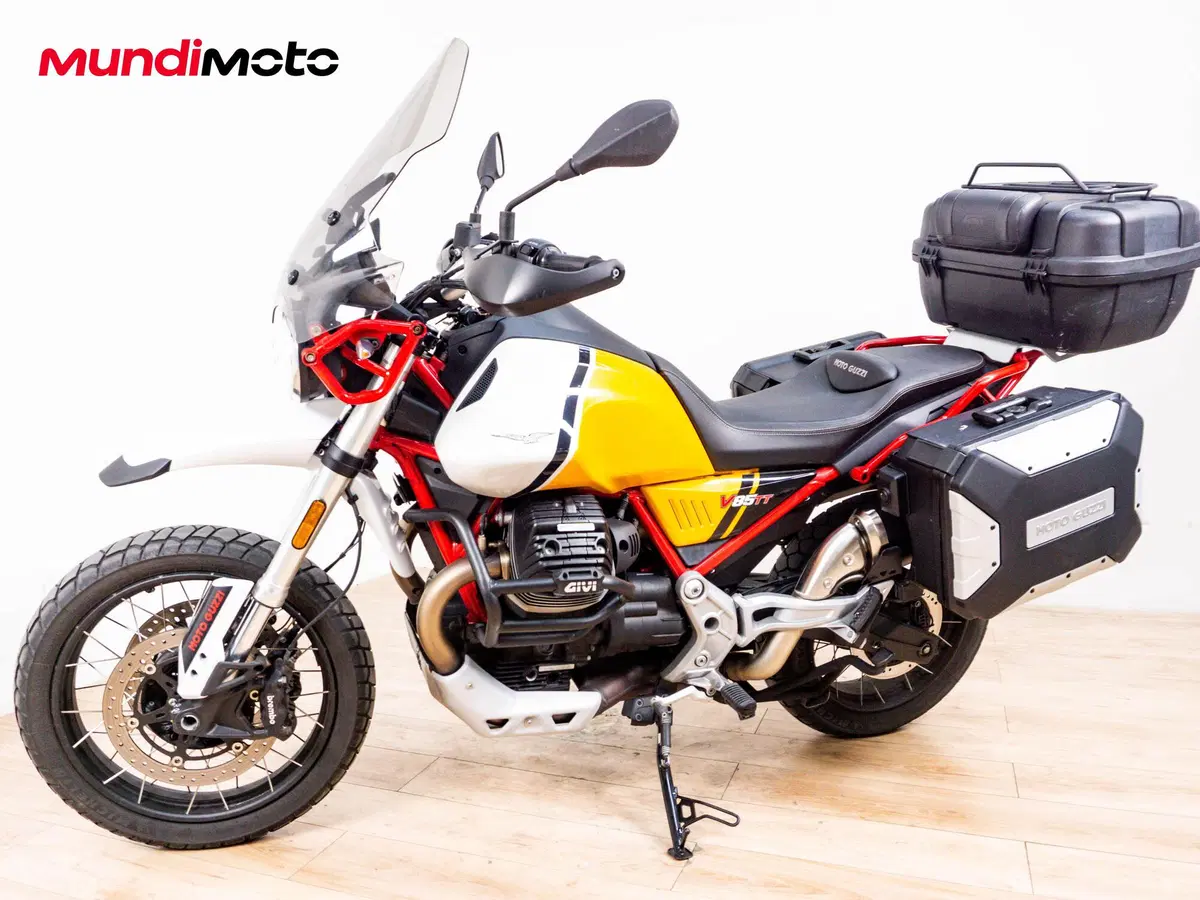 Moto Guzzi V85 TT Evocative Graphics (2019 - 20) (8)