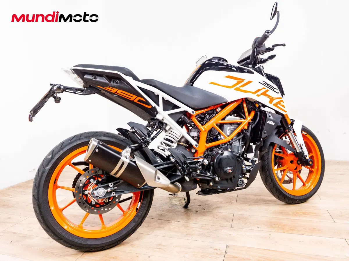 KTM 390 Duke (2021 - 23) (3)