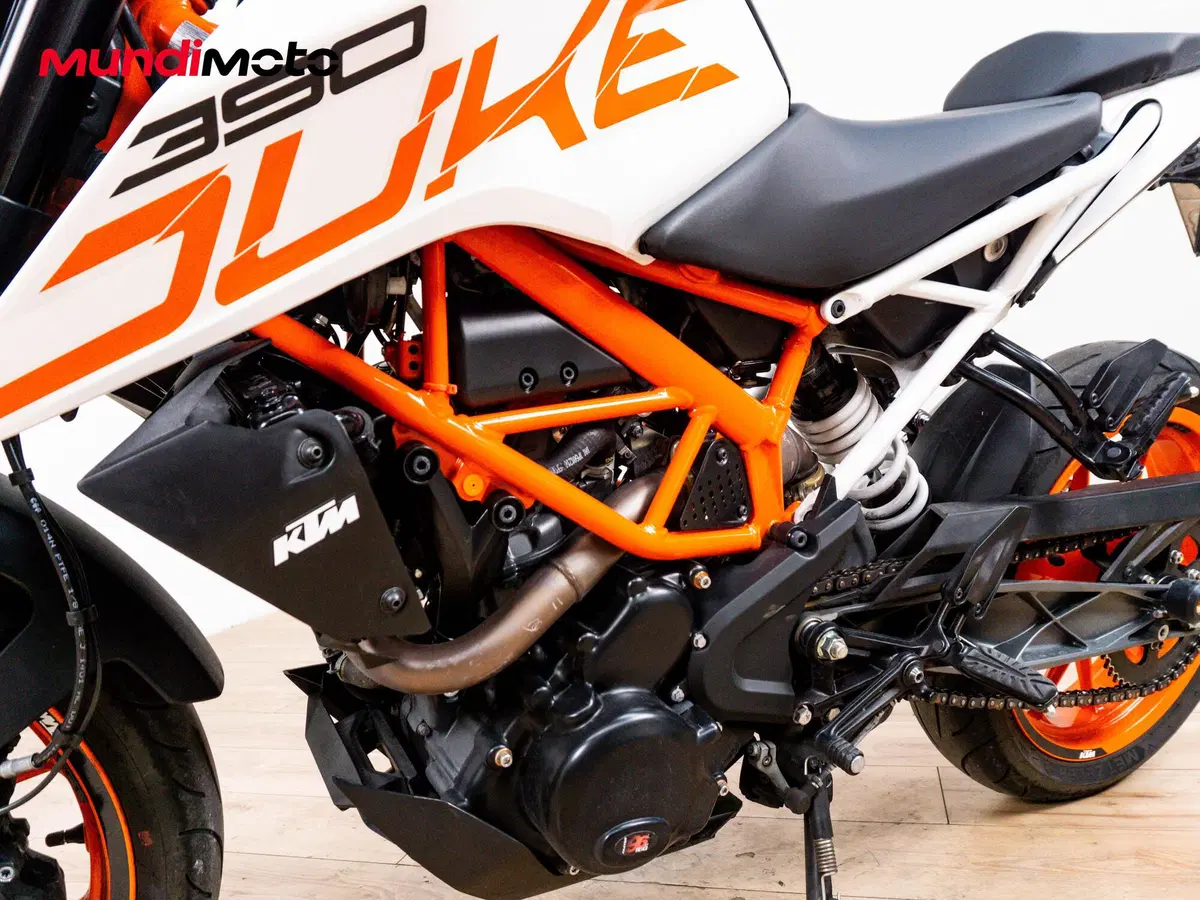 KTM 390 Duke (2021 - 23) (9)