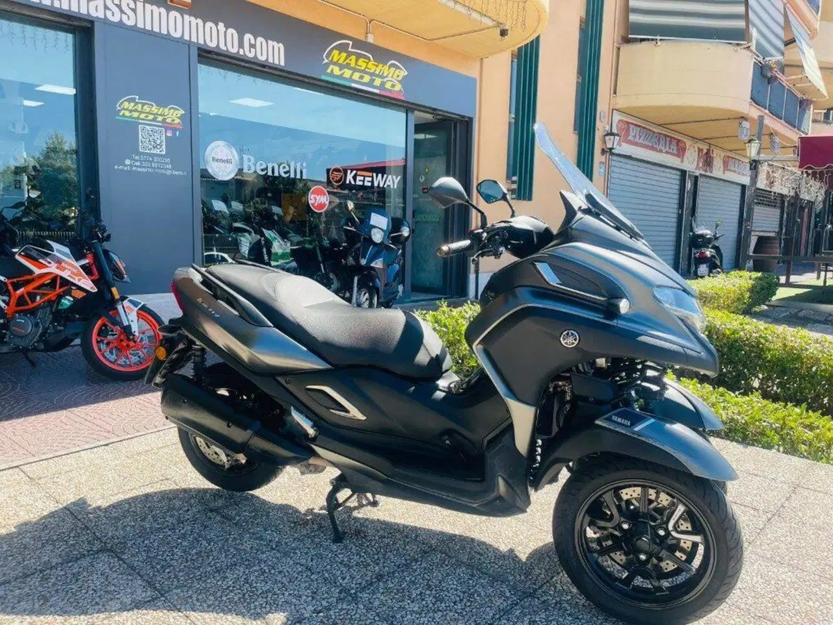 Yamaha Tricity 300 (2021 - 24) (3)
