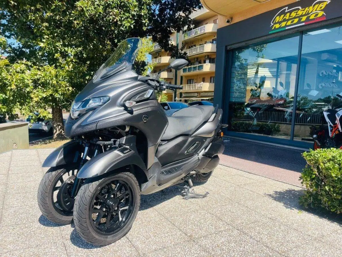 Yamaha Tricity 300 (2021 - 24) (9)