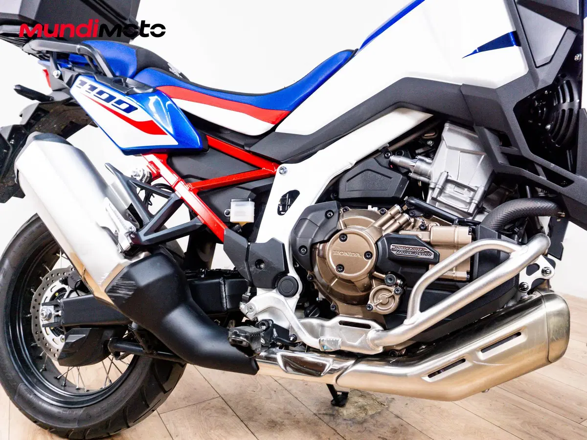 Honda Africa Twin CRF 1100L DCT (2022 - 23) (5)