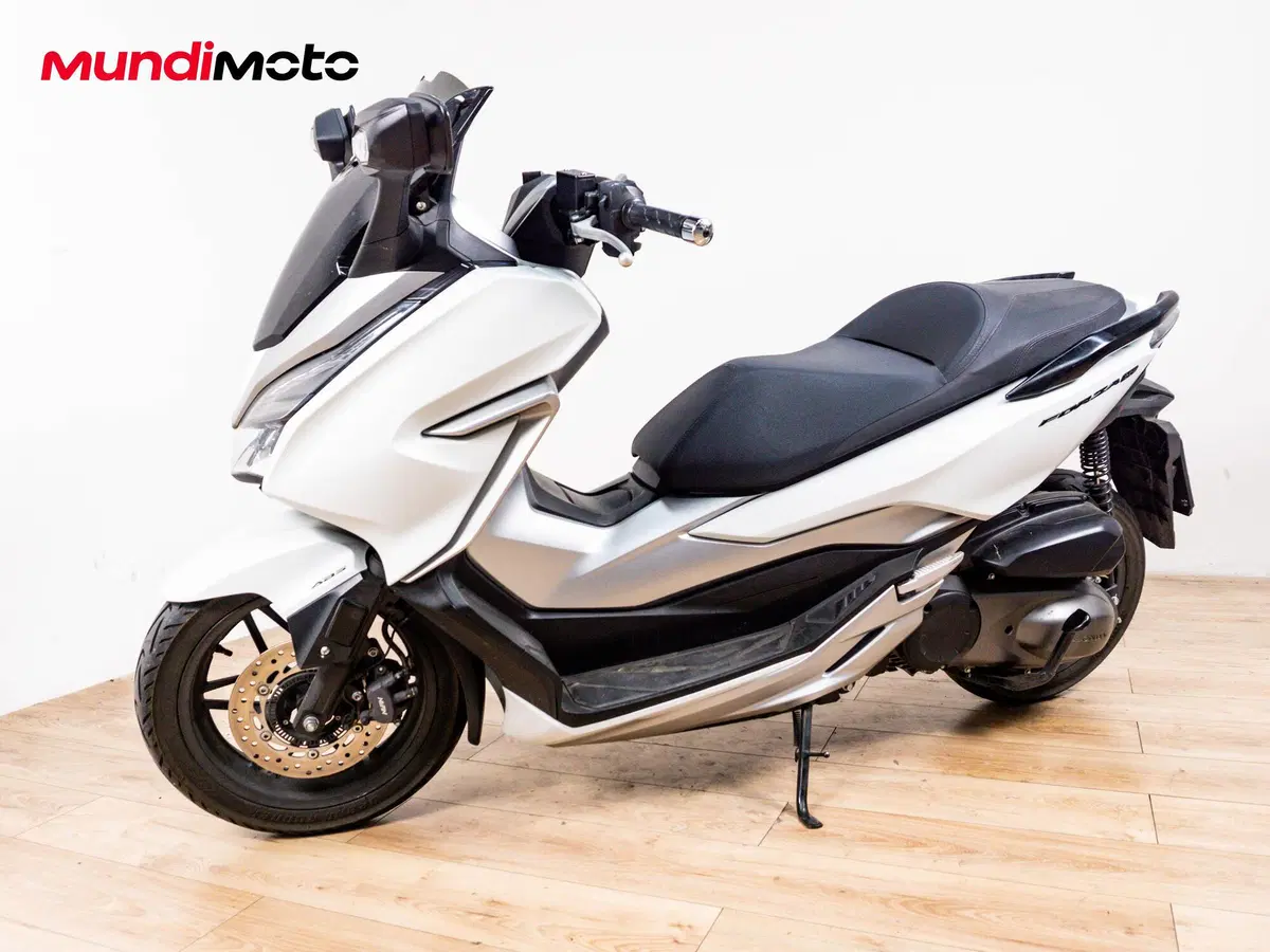 Honda Forza 300 (2019 - 20) (8)