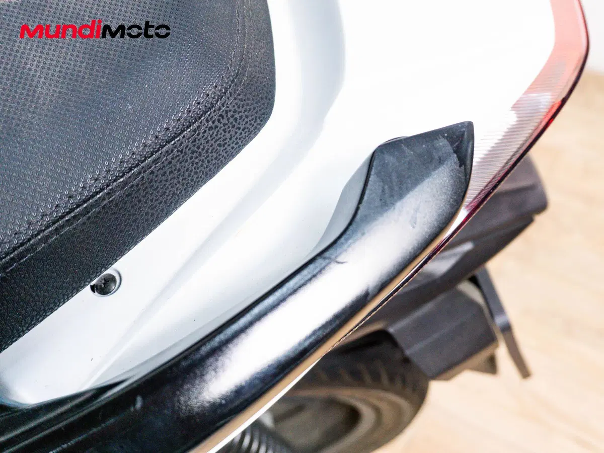 Honda Forza 300 (2019 - 20) (13)
