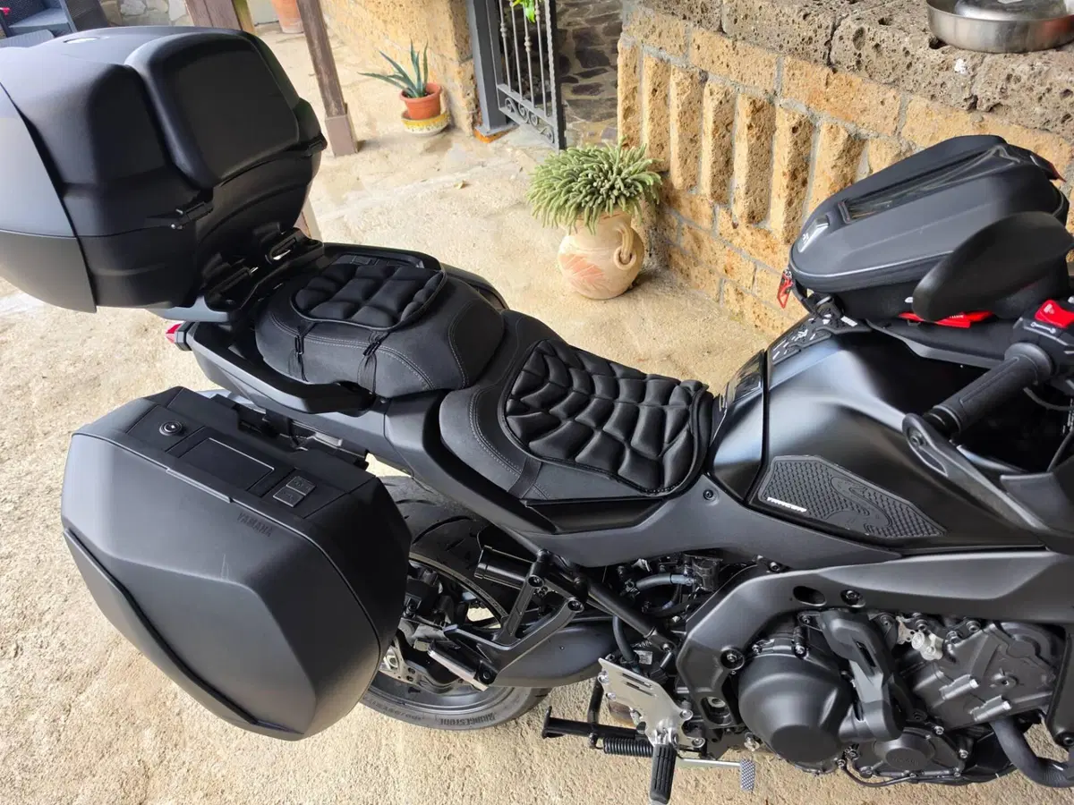 Yamaha Tracer 9 GT Y-AMT (2025 - 26) (2)
