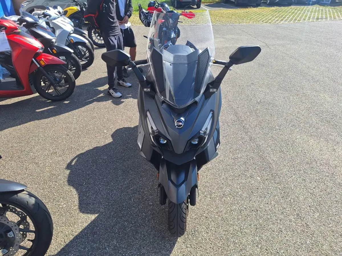 Sym CruiSym 300 E5+ (2025 - 26) (12)