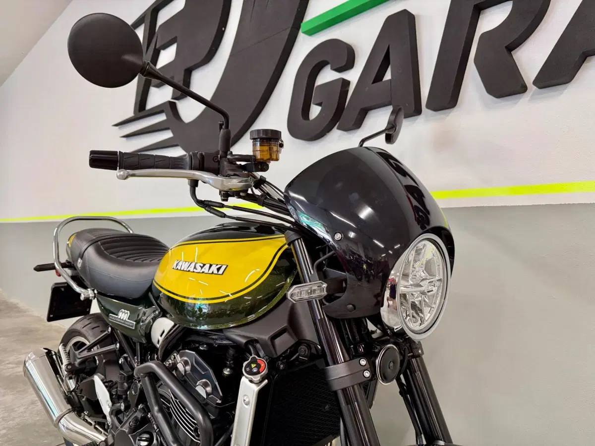Kawasaki Z 900 RS (2022 - 25) (3)