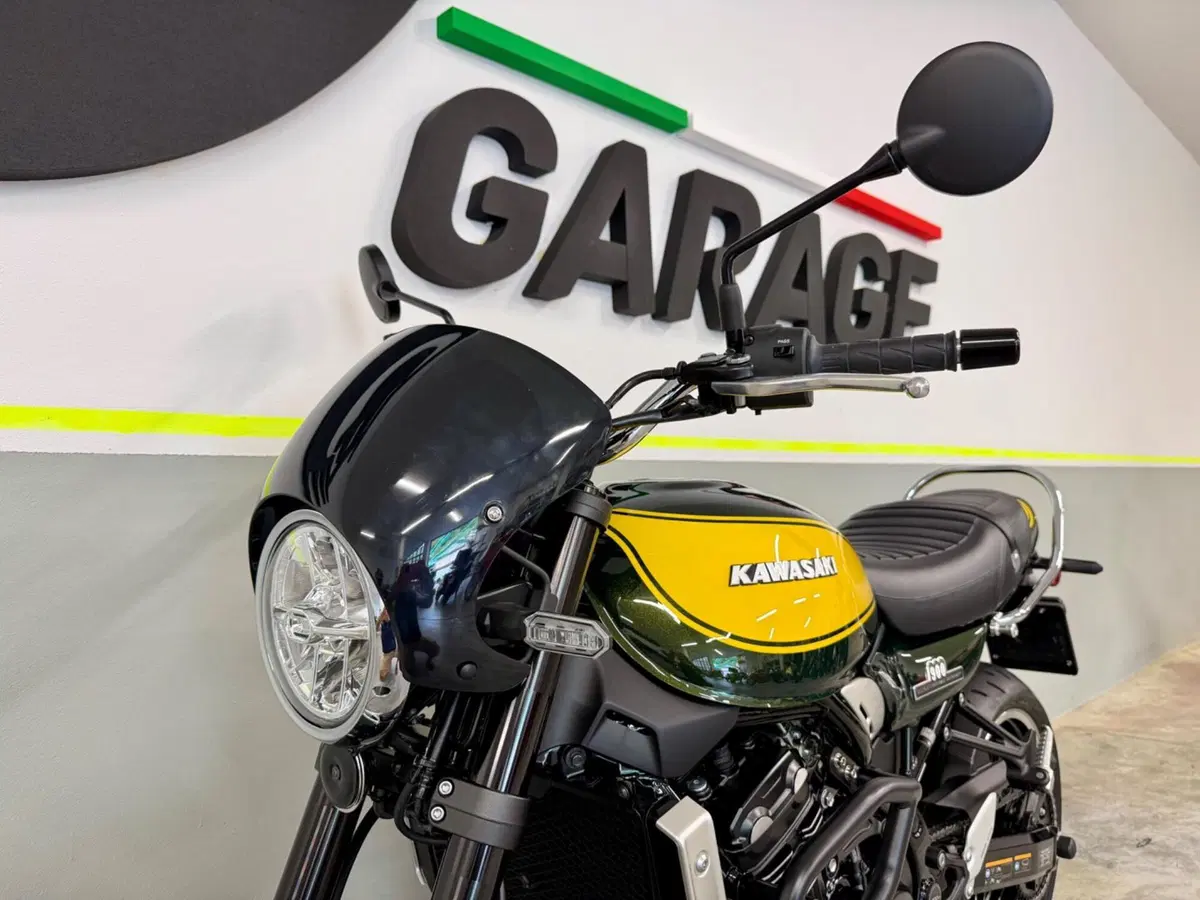 Kawasaki Z 900 RS (2022 - 25) (9)