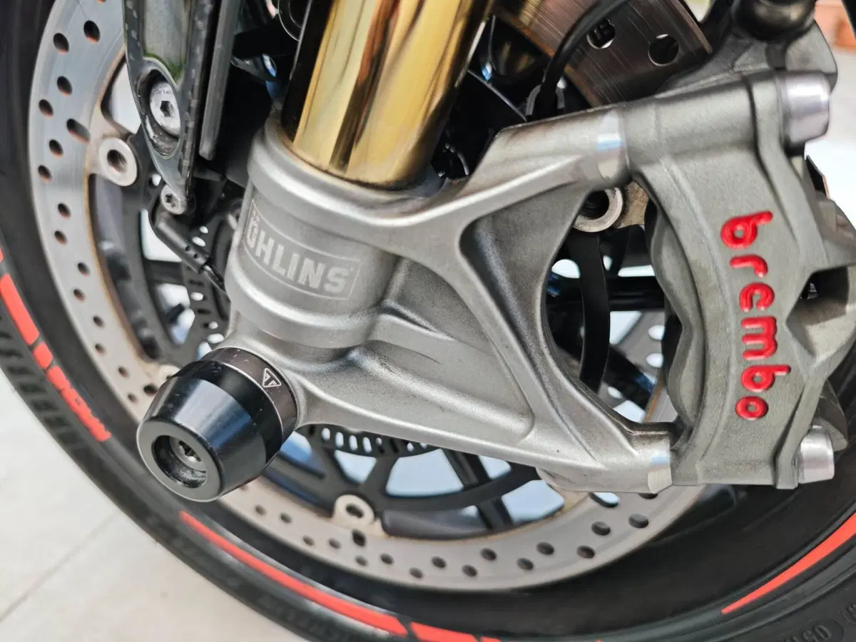 Triumph Speed Triple 1200 RS (2021 - 24) (14)