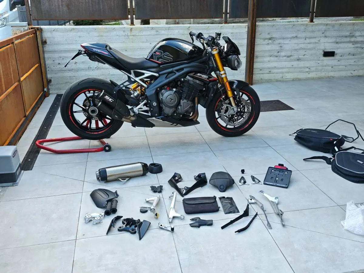 Triumph Speed Triple 1200 RS (2021 - 24) (20)