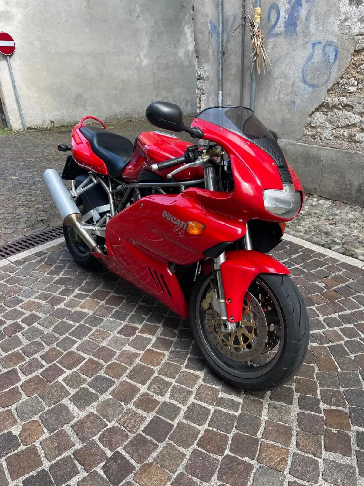 Ducati SuperSport 900 (1998 - 00)
