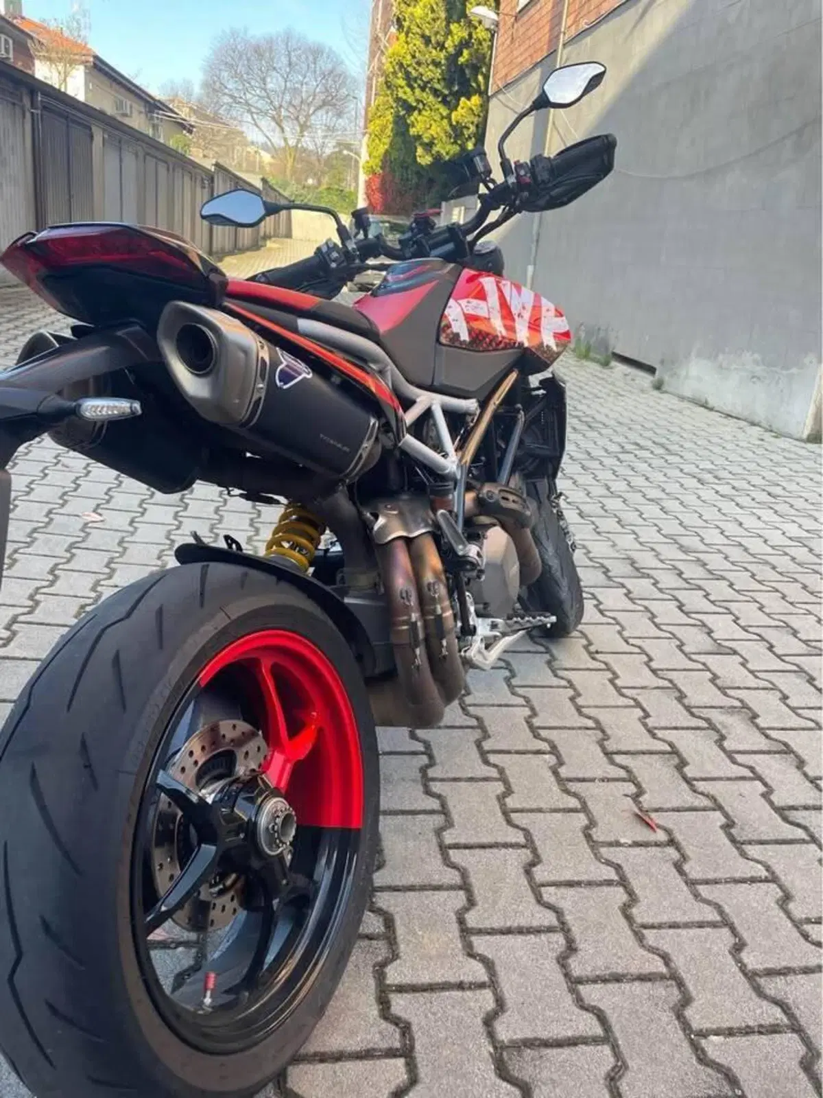 Ducati Hypermotard 950 RVE (2020) (6)