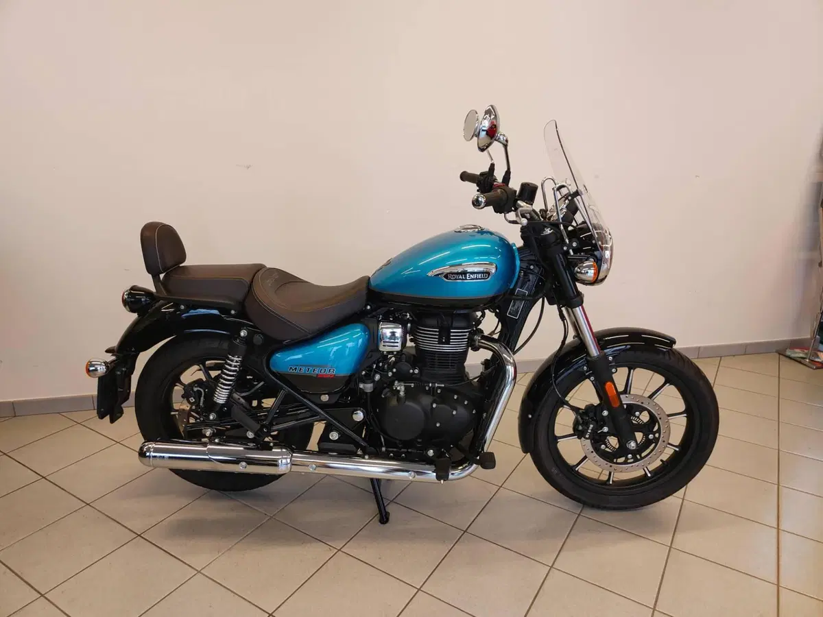 Royal Enfield Meteor 350 (2021 - 26) (9)