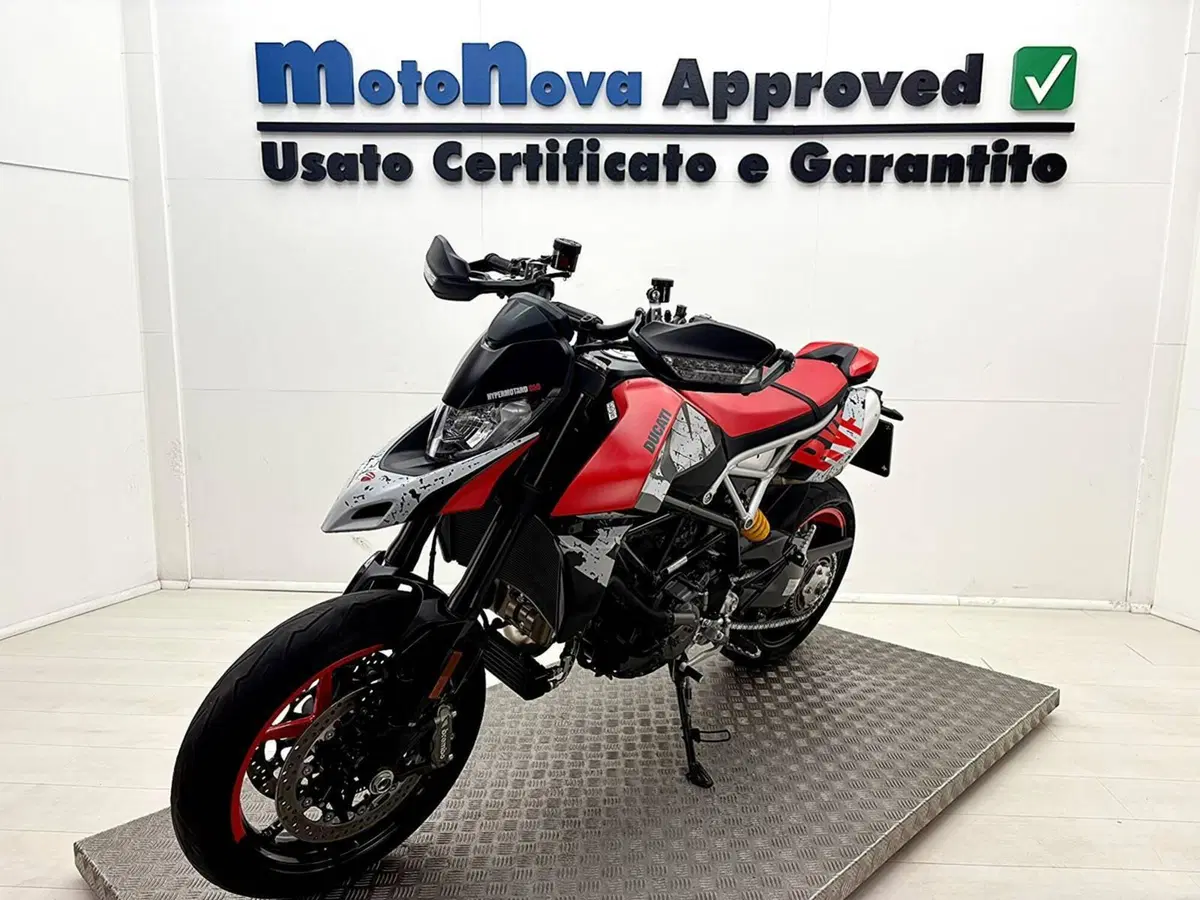 Ducati Hypermotard 950 RVE (2022 - 25) (3)