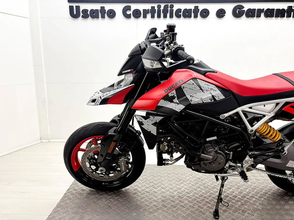 Ducati Hypermotard 950 RVE (2022 - 25) (14)