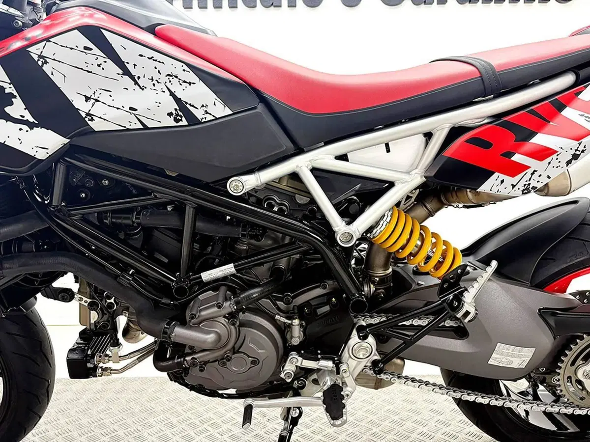Ducati Hypermotard 950 RVE (2022 - 25) (15)