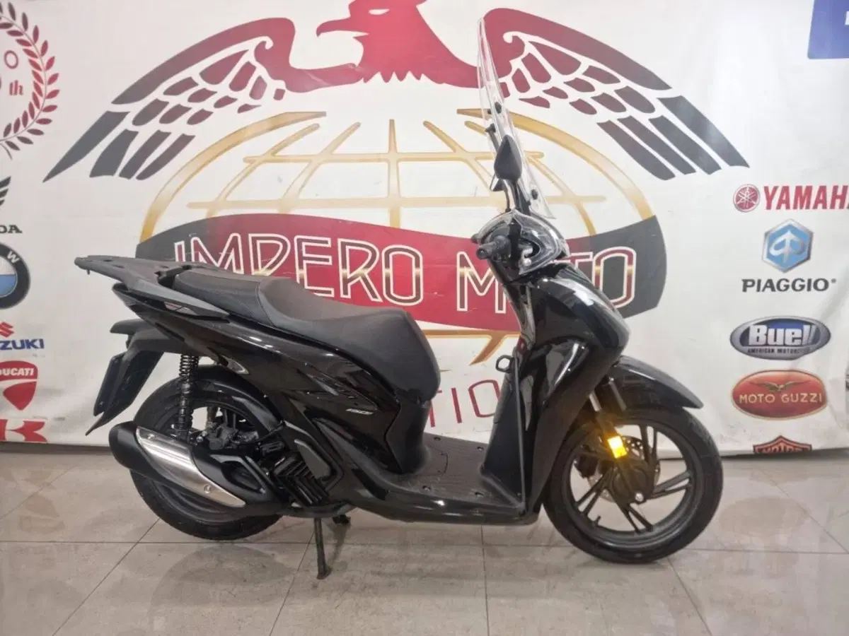 Honda SH 150i Sport (2024 - 25) (2)