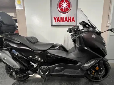 Yamaha T-Max 560 Tech Max (2022 - 24) usata
