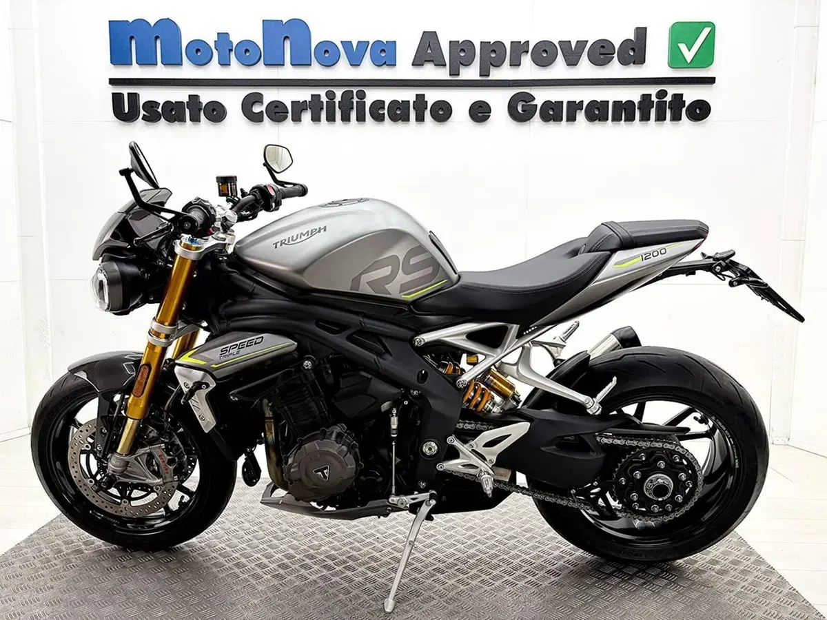 Triumph Speed Triple 1200 RS (2021 - 24) (2)
