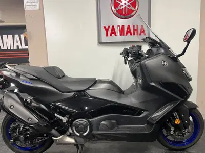 Yamaha T-Max 560 (2022 - 24) usata